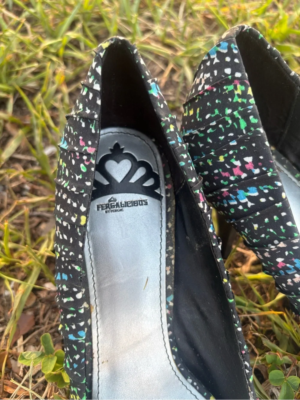 Fergalicious Black Ballet Flats with Multicolor Speckles Size 8.5